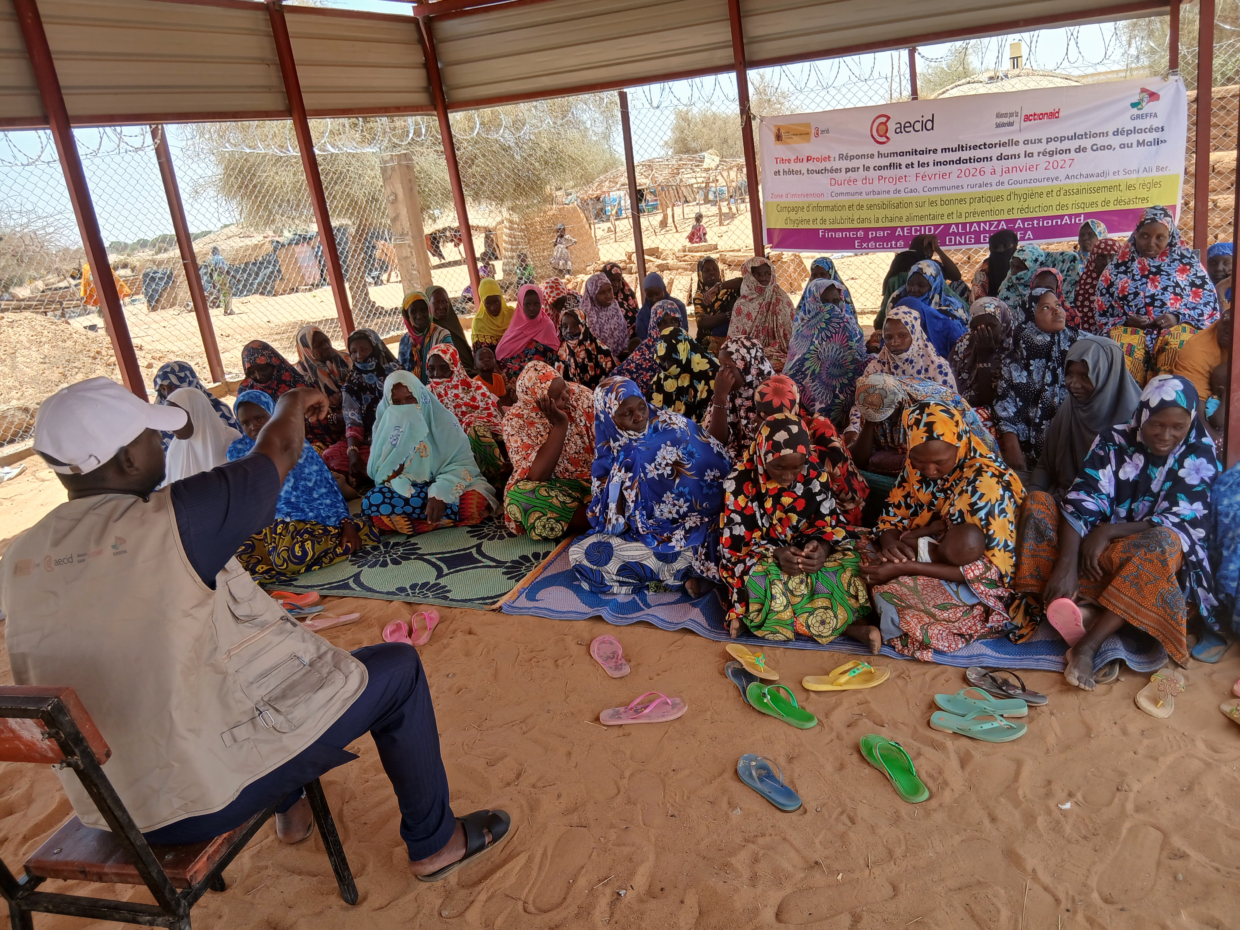 Sensibilisation aux bonnes pratiques d’hygiène au profit des femmes déplacées internes de Bawa 1